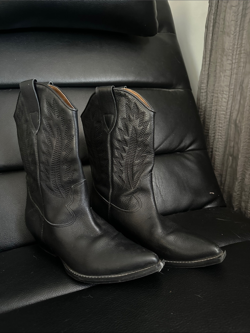 Marc Fisher Black Embroidered Western Boots